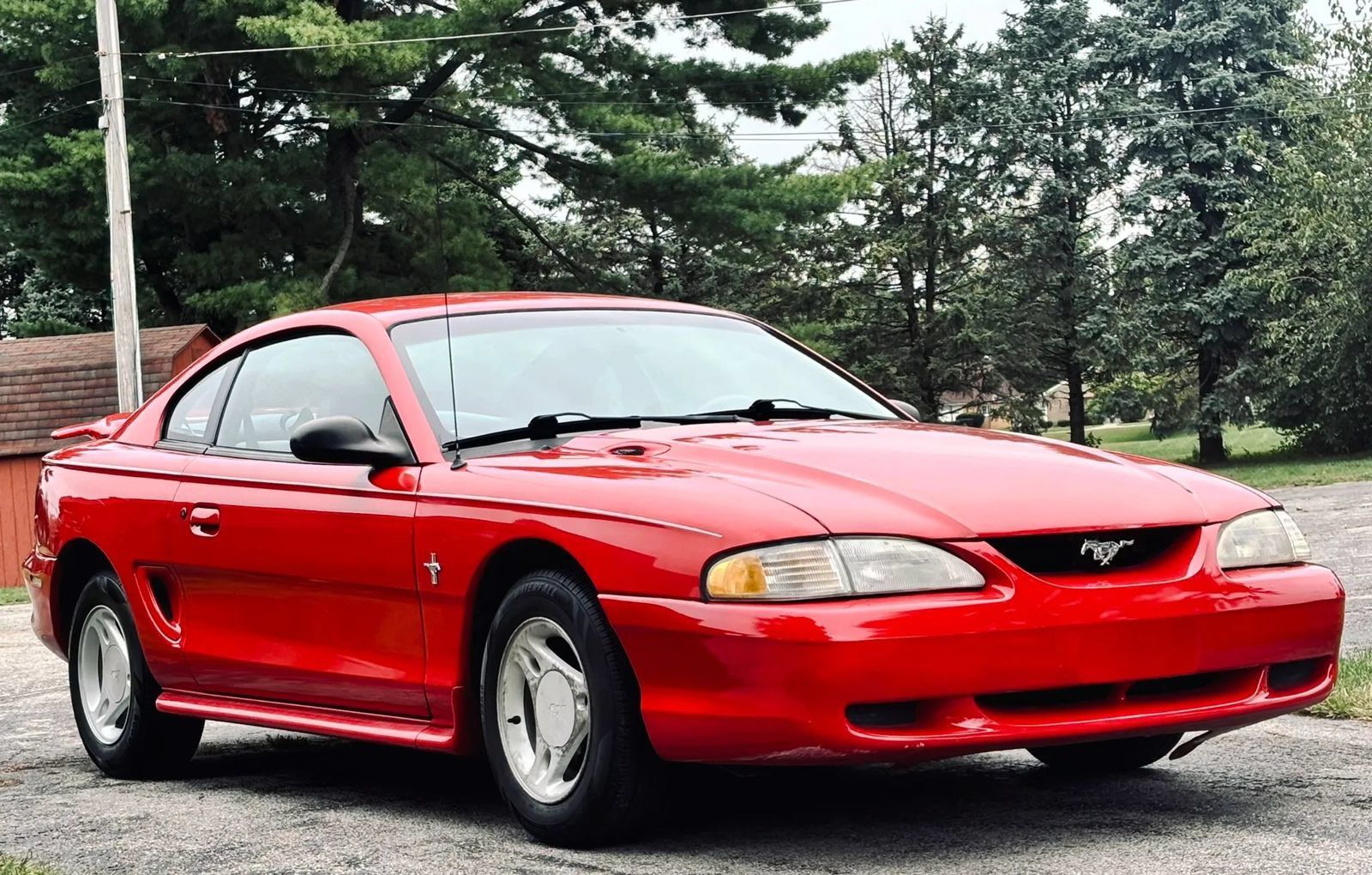 Used 1997 Ford Mustang Coupe RWD image 13