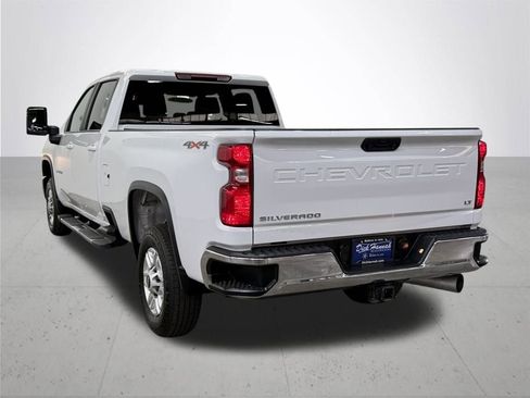 Used 2024 Chevrolet Silverado 2500 LT image 14