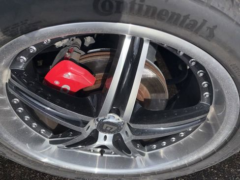 Used 2012 Ford Mustang GT image 11