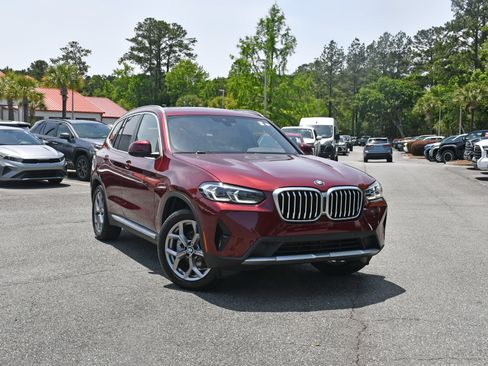 Used 2023 BMW X3 xDrive30i w/ Convenience Package AWD/4WD image 6