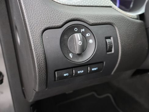 Used 2011 Ford Mustang Shelby GT500 RWD image 39