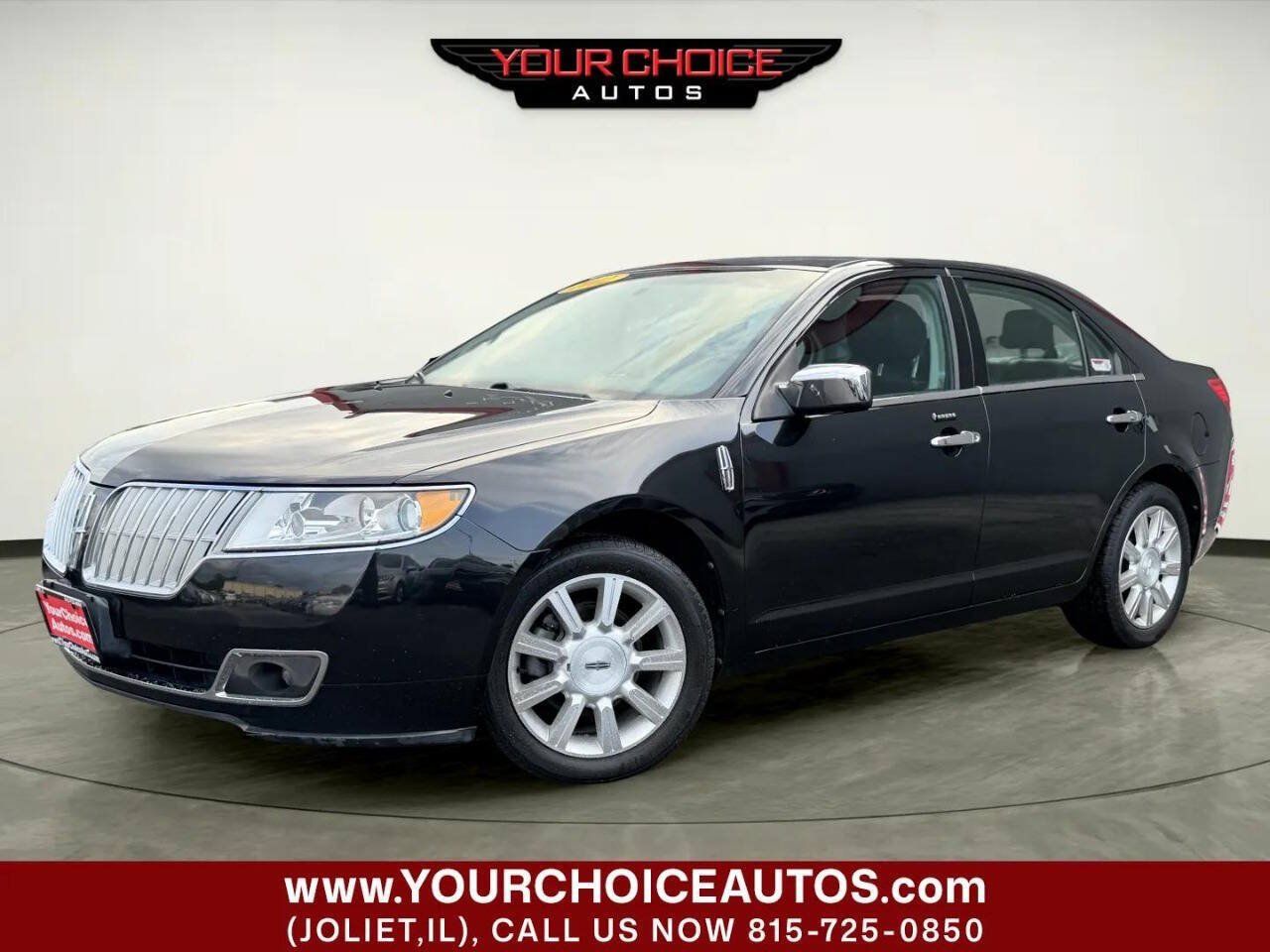 Used 2012 Lincoln MKZ FWD image 1