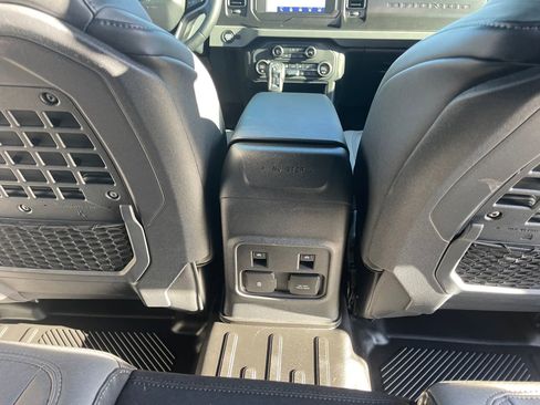 Used 2023 Ford Bronco Black Diamond image 26