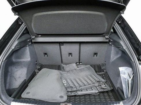 Used 2025 Audi Q3 2.0T Premium w/ Convenience Package image 26