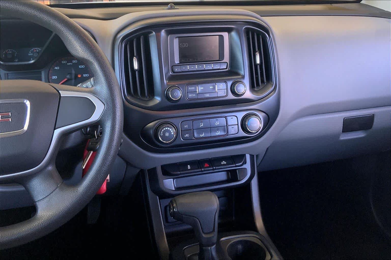 Used 2016 GMC Canyon 2WD Crew Cab w/ Convenience Package image 7