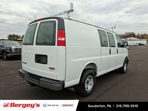 New 2025 GMC Savana 3500 Work Van w/ Driver Convenience Package image 4