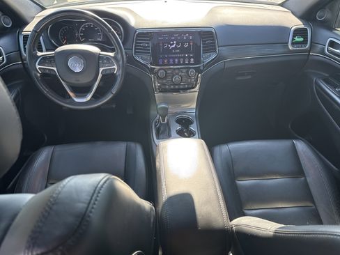 Used 2021 Jeep Grand Cherokee Limited image 20