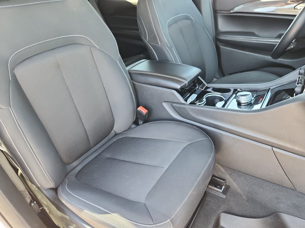 Used 2022 Jeep Grand Cherokee L Laredo w/ Luxury Tech Group I AWD/4WD image 14