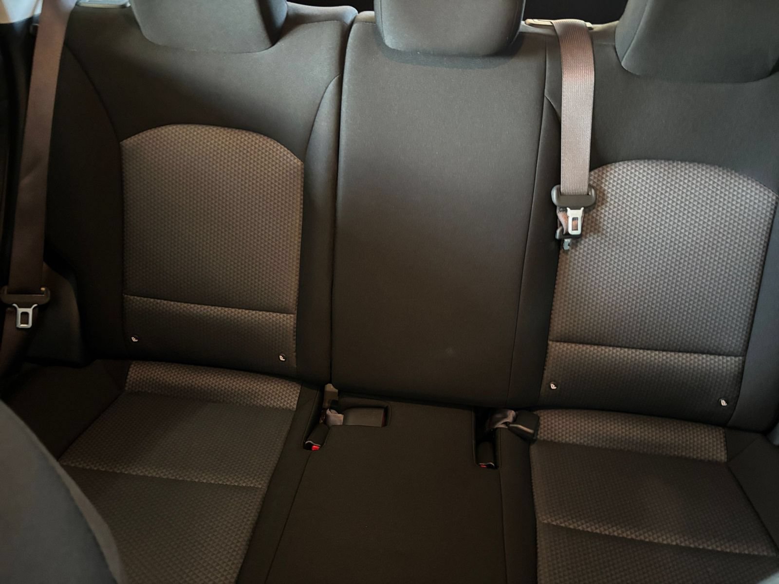 Used 2025 Kia Soul LX w/ LX Technology Package FWD image 35