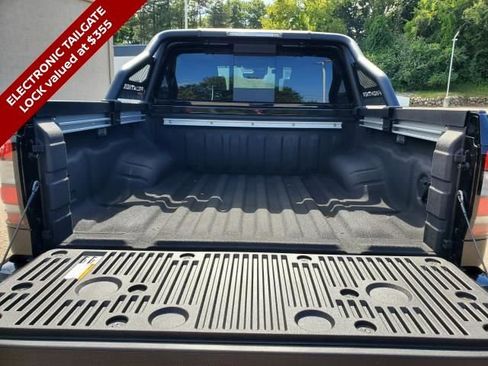 New 2025 Nissan Frontier PRO-4X w/ Pro Premium Package image 7