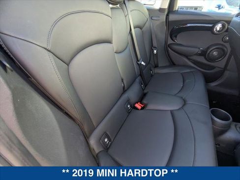 Used 2019 MINI Cooper S image 21