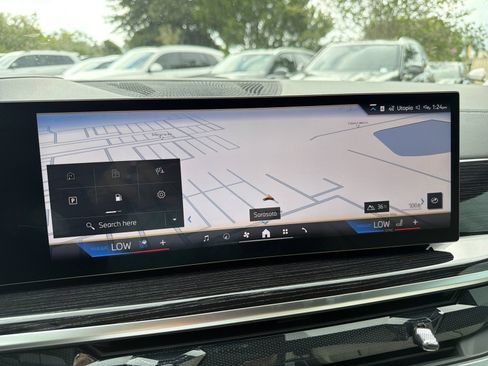 New 2027 BMW X7 xDrive40i w/ Executive Package AWD/4WD image 31