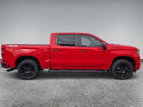 Certified 2025 Chevrolet Silverado 1500 Custom w/ Turbomax Blackout Package AWD/4WD image 3