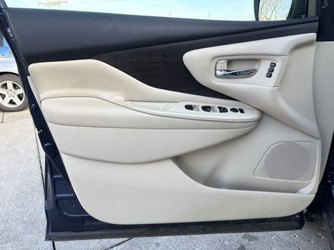 Used 2019 Nissan Murano Platinum w/ Cargo Package image 20