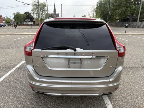 Used 2015 Volvo XC60 T6 Platinum FWD image 13