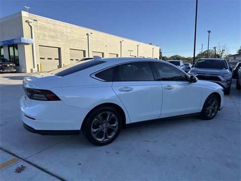 Used 2024 Honda Accord EX image 7