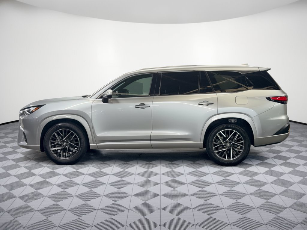 Used 2024 Lexus TX 350 AWD w/ Technology Package image 2