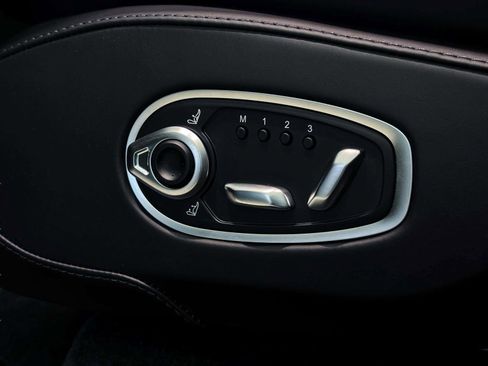 New 2026 Aston Martin DBX S image 21