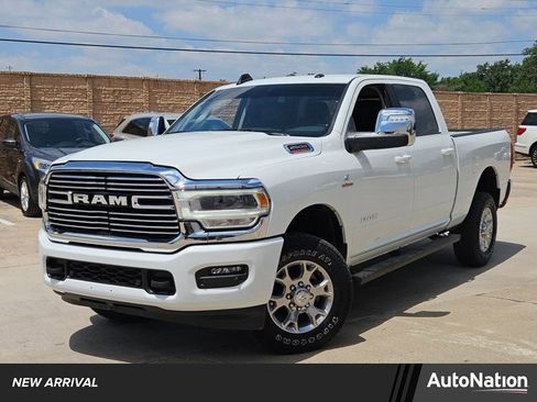 Used 2024 RAM 2500 Laramie AWD/4WD image 1
