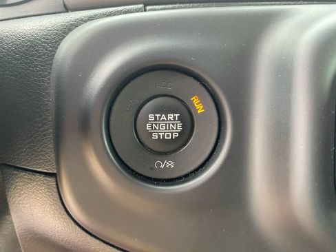 Used 2021 Jeep Wrangler Unlimited Sport AWD/4WD image 26