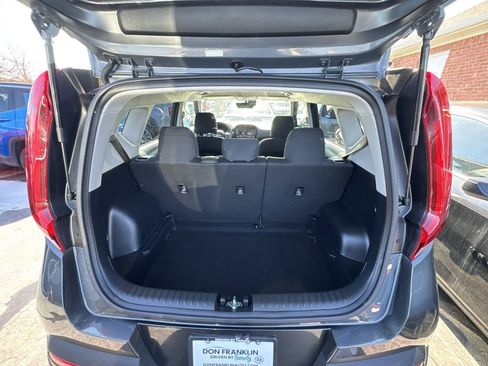 Used 2022 Kia Soul LX w/ Technology Package image 23
