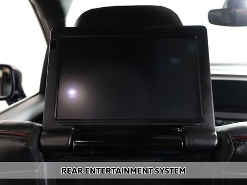 Used 2020 Chrysler Pacifica Limited image 4