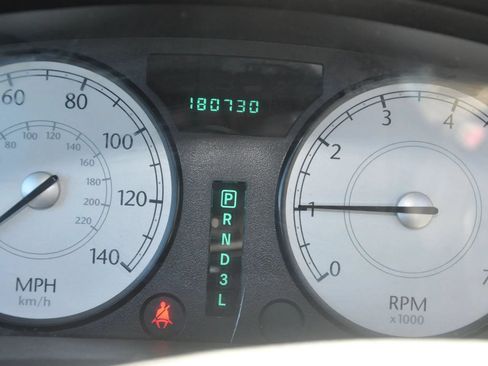 Used 2005 Chrysler 300 Touring w/ Sound Group RWD image 27