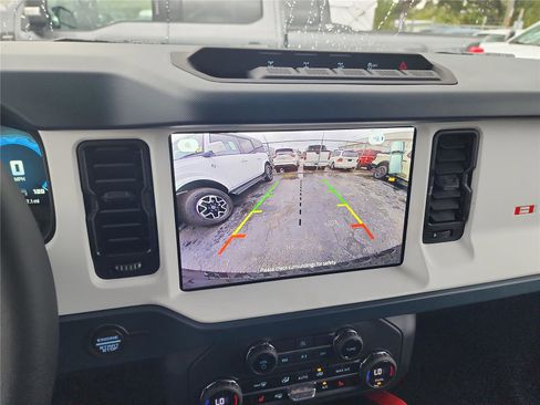 New 2025 Ford Bronco Heritage Edition image 35