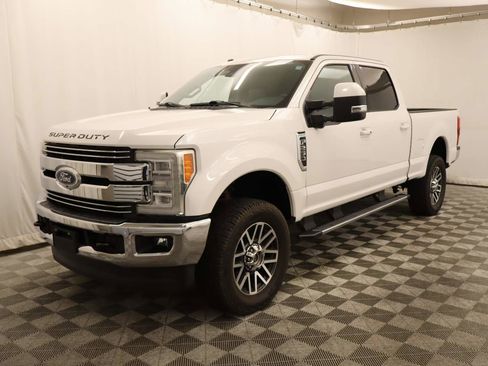 Used 2017 Ford F250 Lariat w/ Lariat Ultimate Package AWD/4WD image 1
