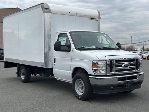 New 2024 Ford E-350 and Econoline 350 Super Duty w/ Power Windows & Locks Group image 41