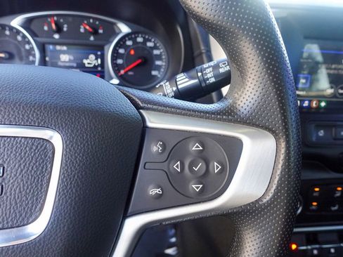 Used 2022 GMC Terrain SLE image 20