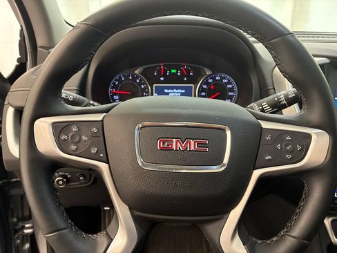 Used 2023 GMC Terrain SLT w/ Infotainment Package II AWD/4WD image 14