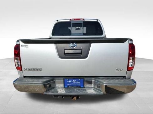 Used 2019 Nissan Frontier SV image 7