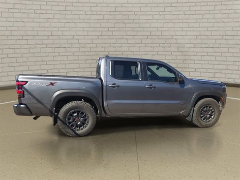 Used 2022 Nissan Frontier Pro-X w/ Pro-X Premium Package image 4