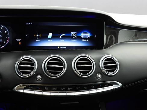 Used 2019 Mercedes-Benz S 63 AMG 4MATIC Coupe image 24