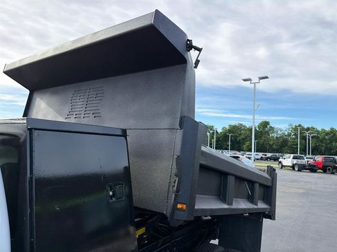 Used 2015 Ford F550 4x4 Crew Cab Super Duty image 6