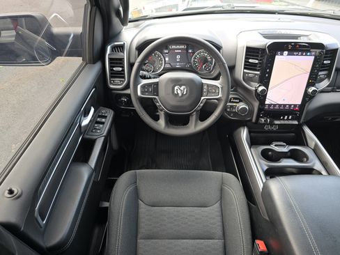 Used 2025 RAM 1500 Big Horn image 33