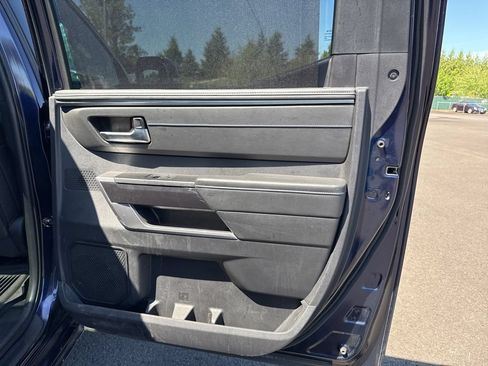 Used 2023 Toyota Tundra Platinum AWD/4WD image 23