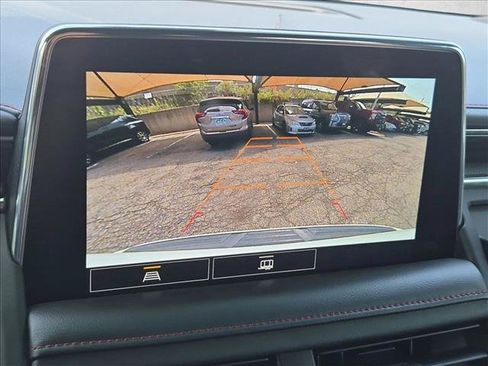 Used 2021 Chevrolet Tahoe RST AWD/4WD image 13