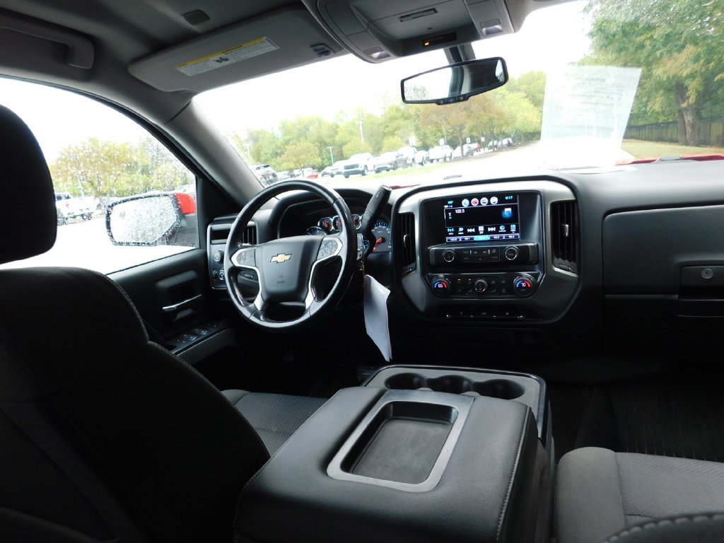 Used 2018 Chevrolet Silverado 1500 LT w/ All Star Edition AWD/4WD image 6