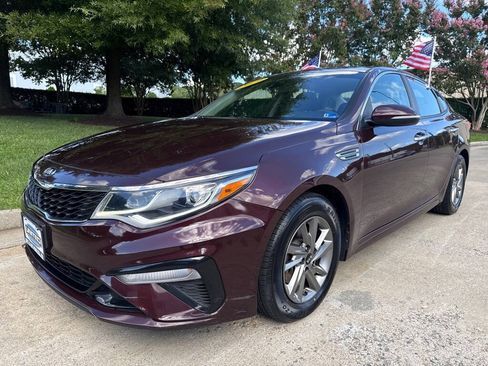 Used 2019 Kia Optima LX FWD image 4