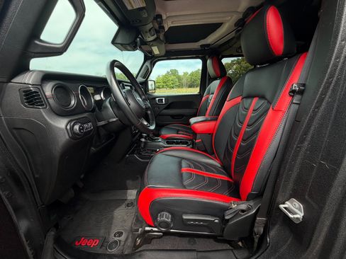 Used 2020 Jeep Gladiator Sport w/ Quick Order Package 24S AWD/4WD image 10