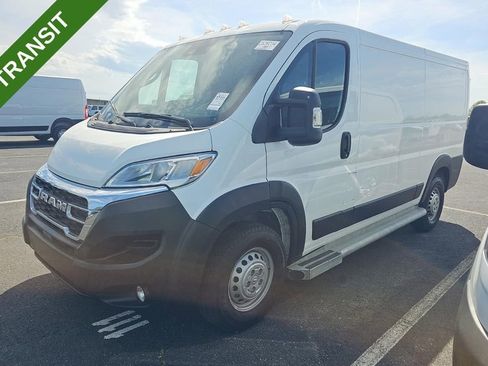 Used 2025 RAM ProMaster 2500 w/ U-Haul Equipment Group FWD image 1