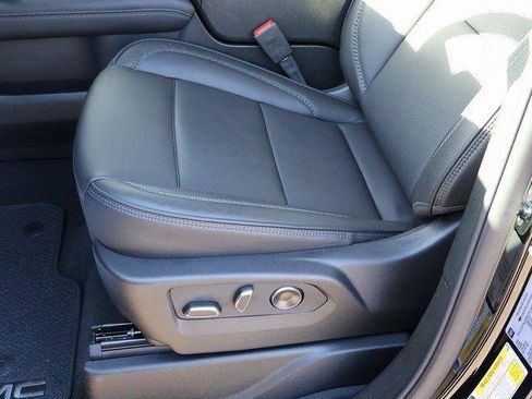 New 2026 GMC Yukon XL Denali w/ Sun & Power Step Package image 39