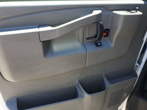 Certified 2025 GMC Savana 2500 w/ Driver Convenience Package RWD image 17