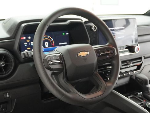 New 2026 Chevrolet Colorado W/T image 15