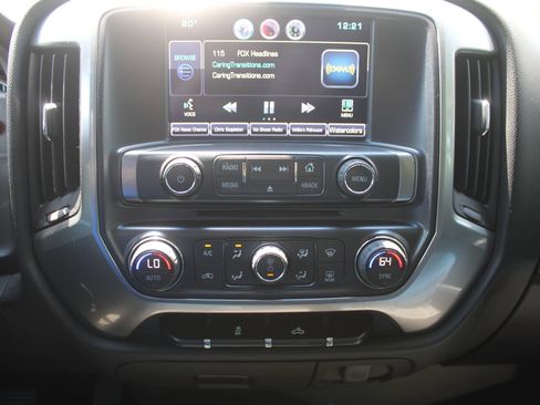 Used 2015 Chevrolet Silverado 1500 LT w/ All Star Edition AWD/4WD image 34