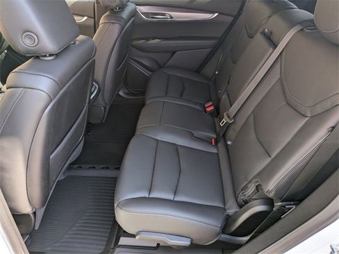 New 2025 Cadillac XT6 Luxury w/ LPO, Floor Liner Package image 22