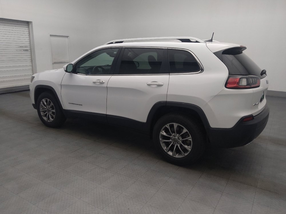 Used 2021 Jeep Cherokee Latitude Lux w/ Comfort/Convenience Group AWD/4WD image 3