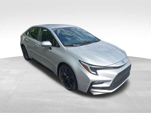 Used 2025 Toyota Corolla SE FWD image 7